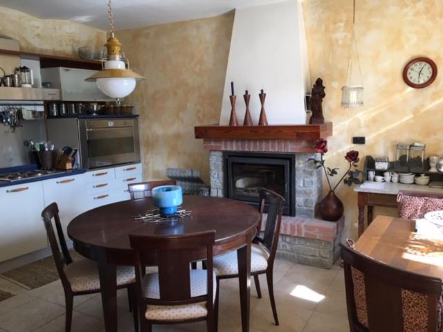 Casa Petra - Casa Tre Stelle - Casa Caneva - Ferien für 6-14 Personen Ponti Exterior foto